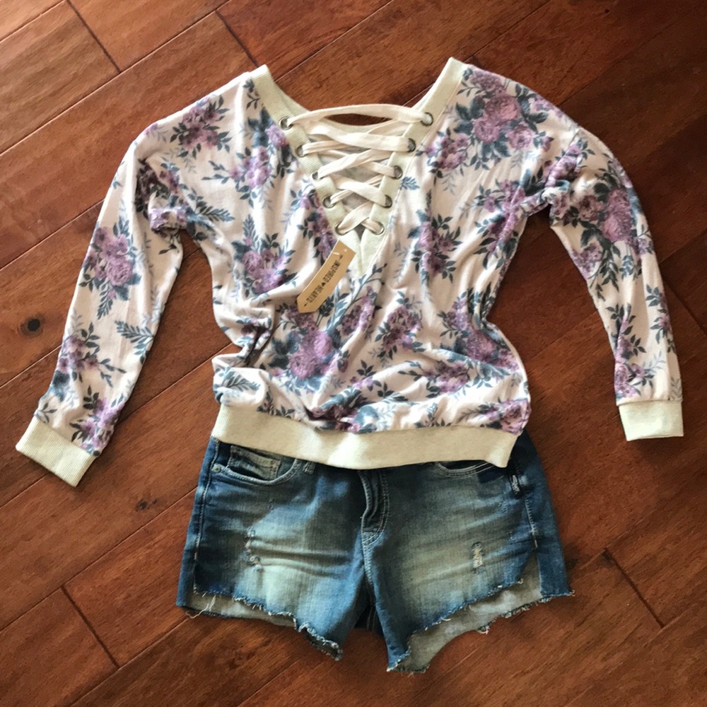 Light knit floral sweater